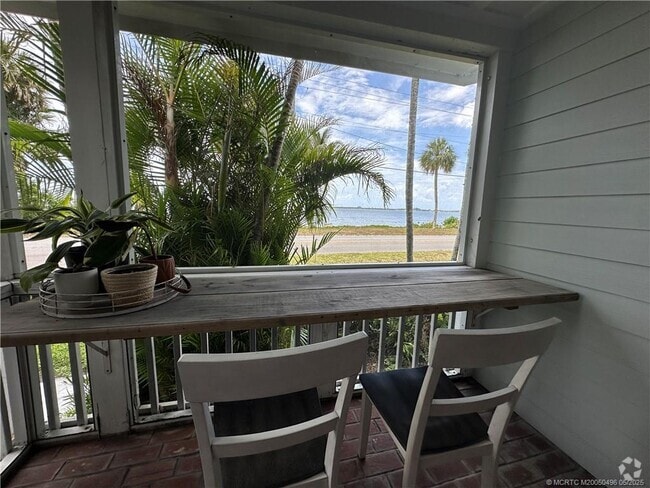 Building Photo - 4490 NE Indian River Dr Rental
