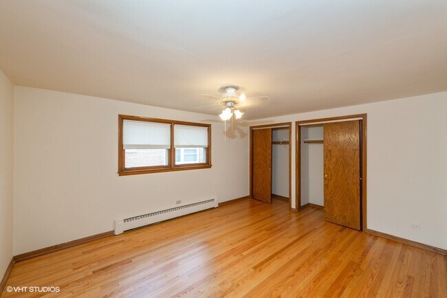 Photo - 4615 N Sayre Ave Unidad 2