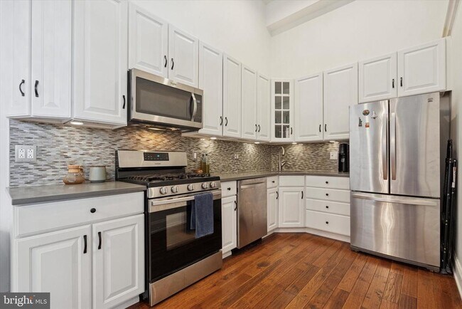 Photo - 246 Fitzwater St Unidad 10