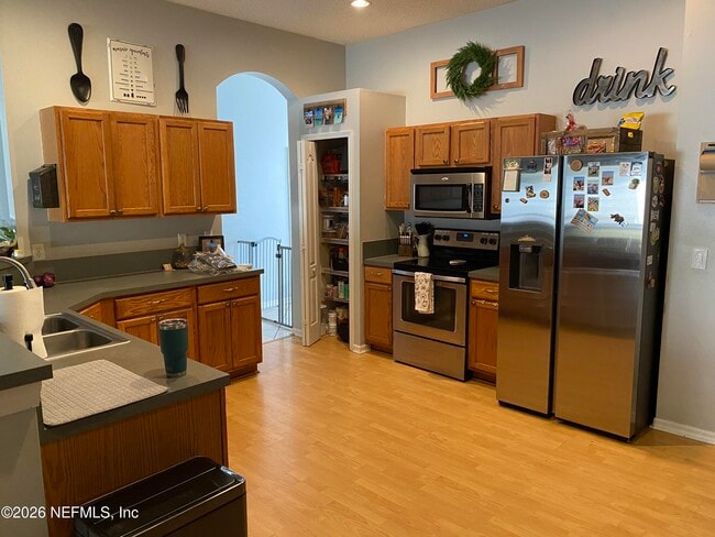 Photo - 297 Johns Glen Dr