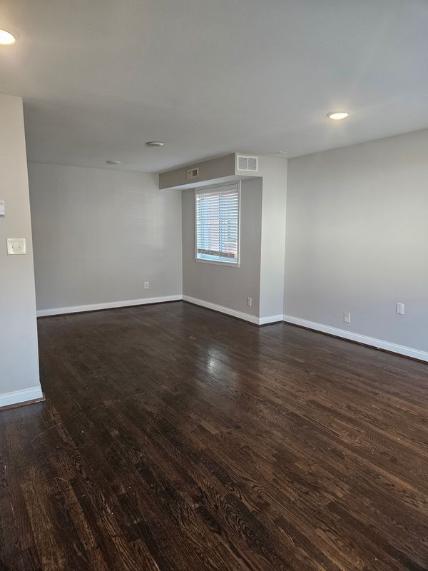 1231 Laidlaw Ave Unit 4