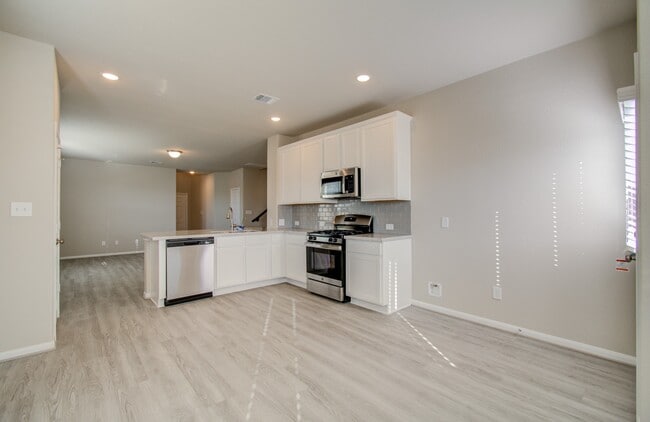 Photo - 8403 Moonlight Bay Cir