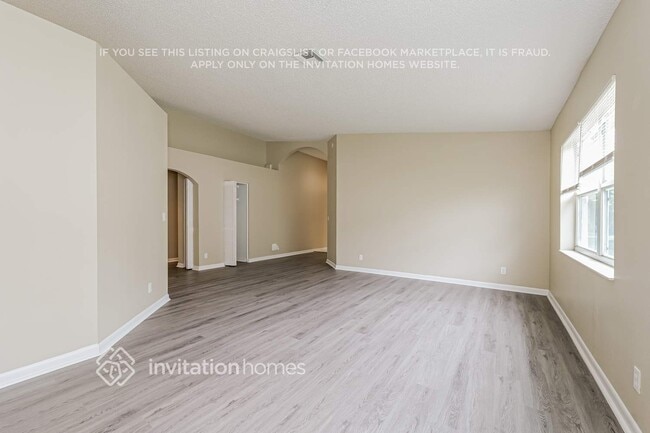 Photo - 1796 S Club Dr