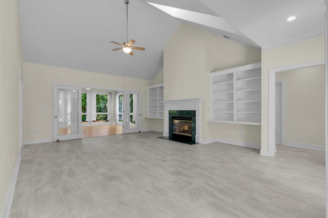 Photo - 1216 Barkentine Dr