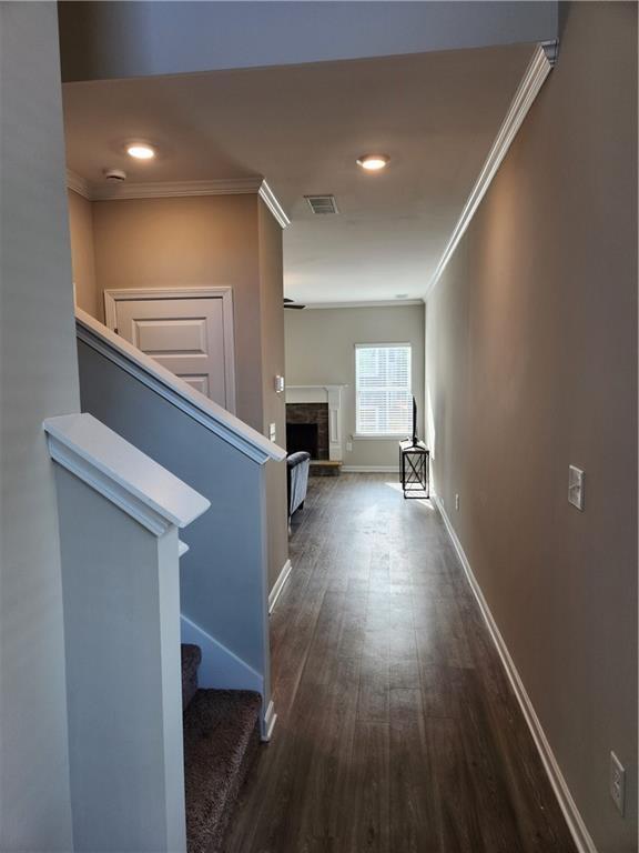 Building Photo - 332 Melody Ln