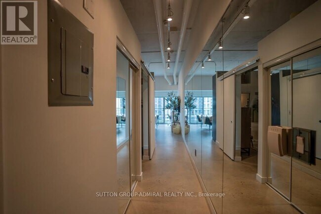 Photo - 2 Fieldway Rd Unit 717