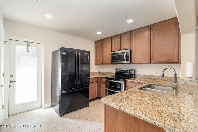Photo - 1200 Luminary Cir