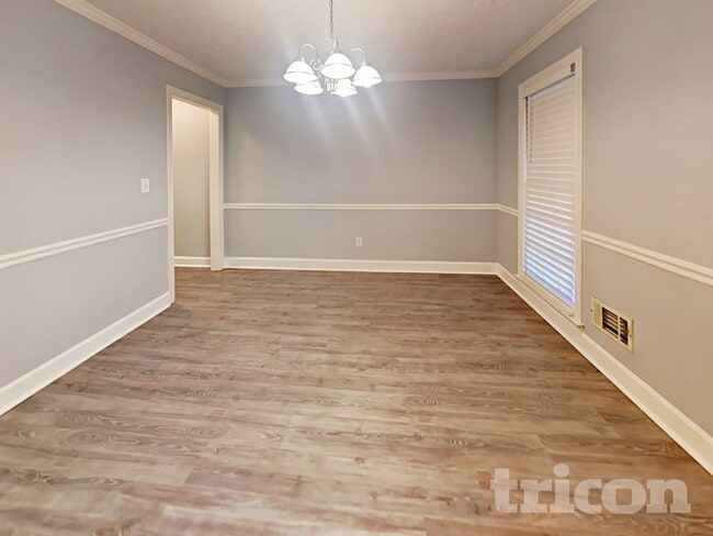 Photo - 3885 Marham Park Cir