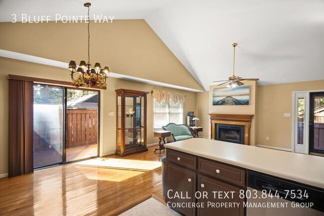 Photo - 3 Bluff Pointe Way