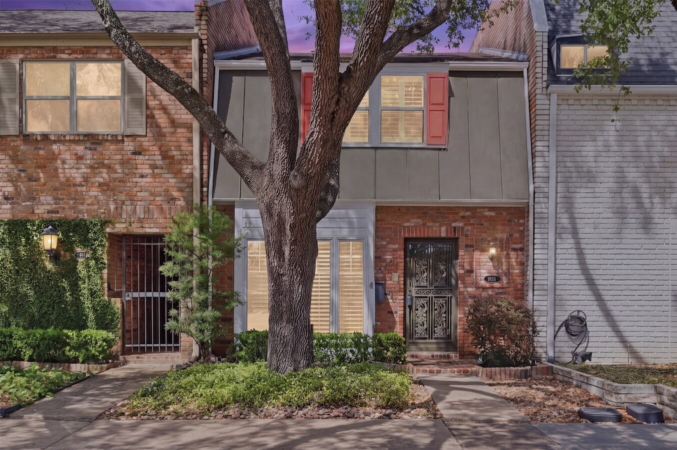 Photo - 8614 Oakford Dr