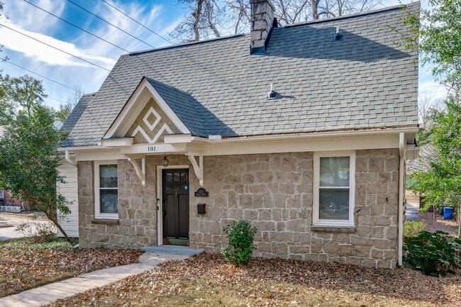 Photo - Leasing Now! - Charming 3-Bed, 2-Bath Stone Cottage in Shandon/Wales Garden - Walk to 5 Points! Unit 1