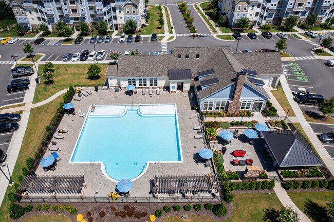 Photo - Glenmoor Oaks