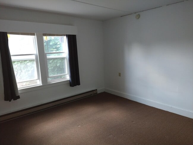Photo - 32 Broad St Unit #3