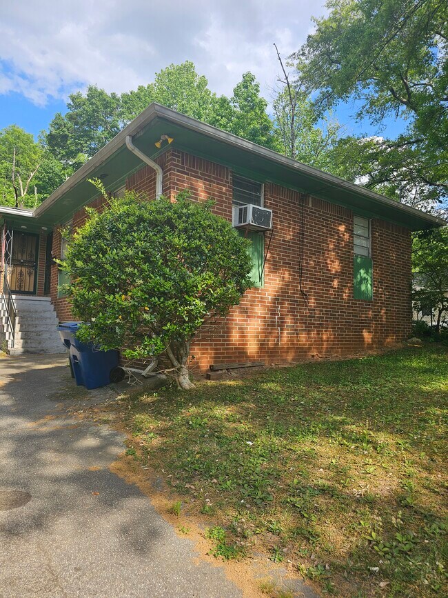 Photo - 245 Stafford St NW Unidad B