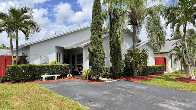 Photo - 24980 SW 127th Ct