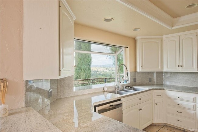 Photo - 4389 San Blas Ave