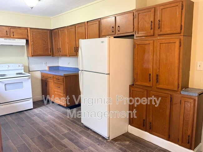 Photo - 112 Mason St