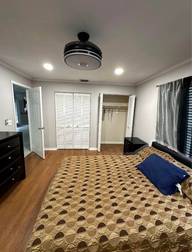 Photo - 1049 SW Aswan Ave