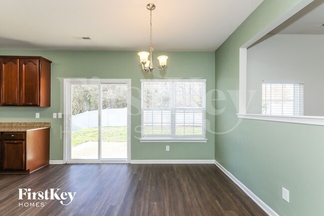 Photo - 5911 Parkstone Drive