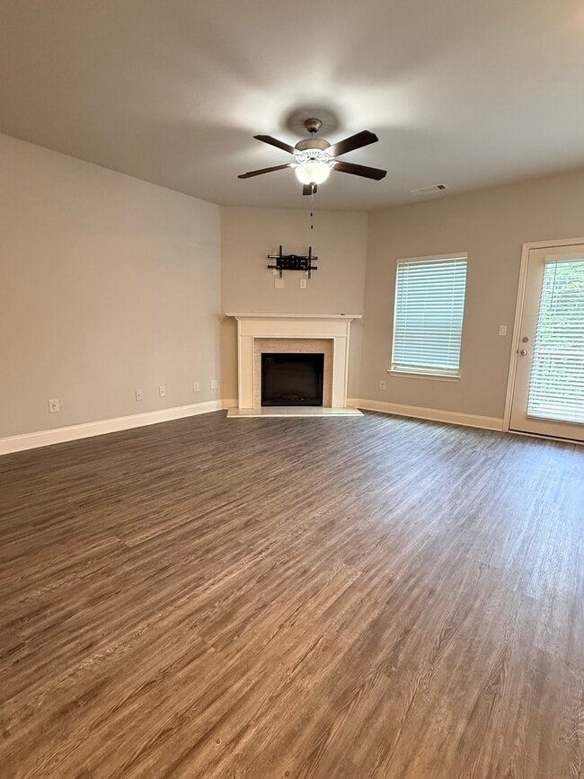 Photo - 1300 Sugar Glen Ct