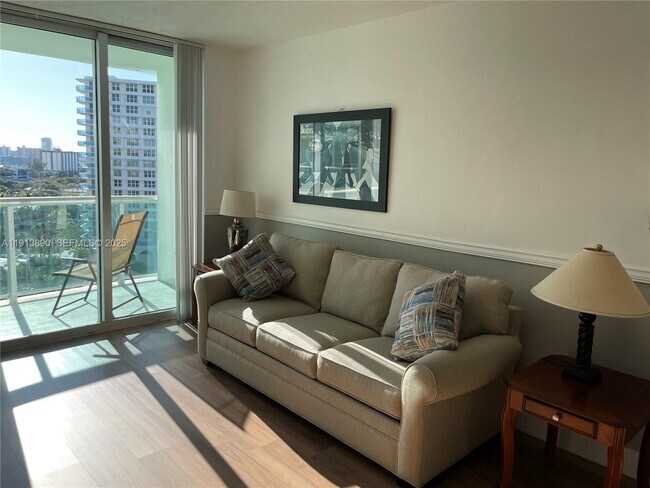 Photo - 3801 S Ocean Blvd Unidad 11T