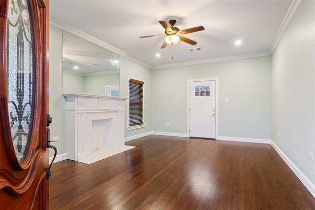 Photo - 2600 Maple Ave