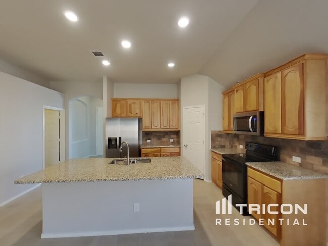 Photo - 936 Deer Valley Dr