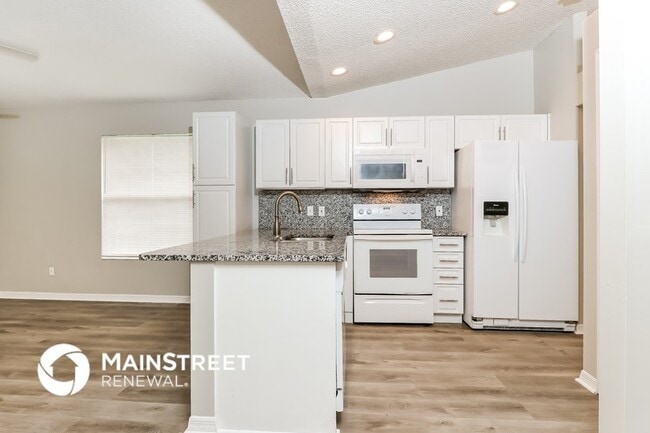 Photo - 2307 SW Kent Cir