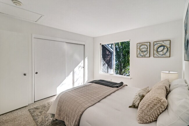 Photo - 242 Marina Lakes Dr Unit 242 Marina Lakes