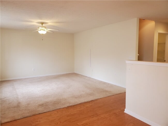 Photo - 123 Perkins Pl