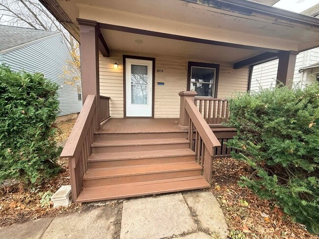 Photo - 3715 Bowser Ave