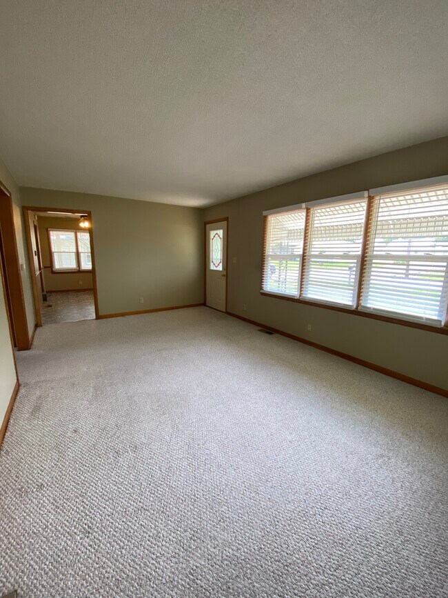 Photo - 1302 N Centennial St