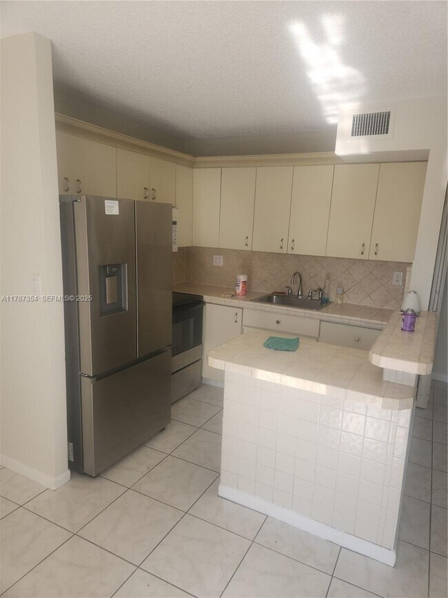 Photo - 455 NW 210th St Unit 204
