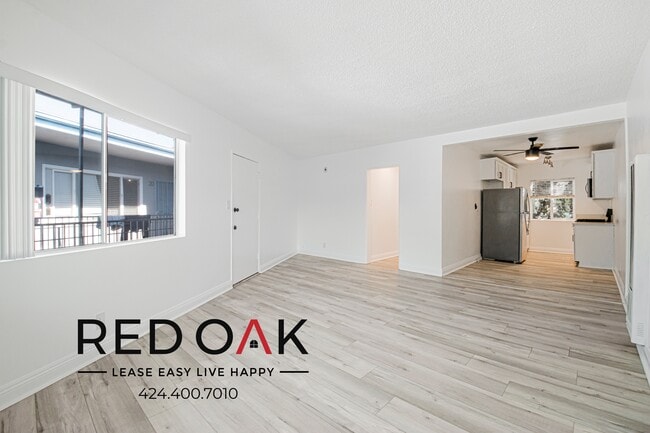 Photo - 12460 Lakewood Blvd Unidad 16