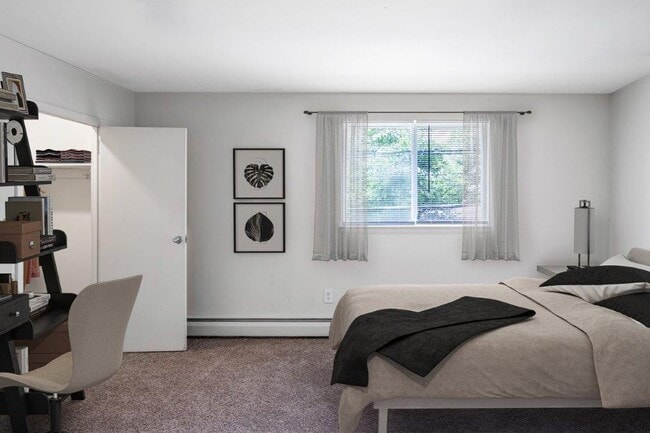 Warwick Terrace Apartment Homes