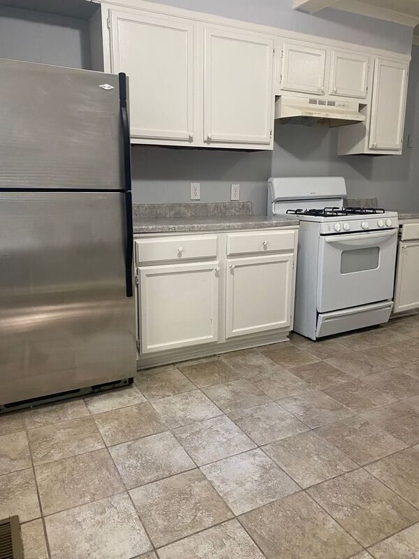 Photo - 3650 Given Ave