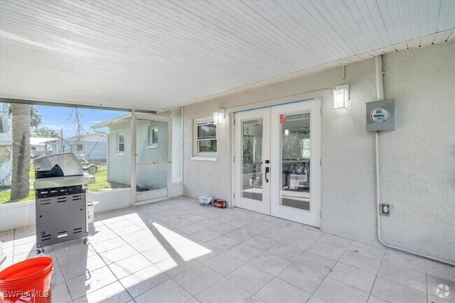 Building Photo - 18130 Pioneer Rd Rental