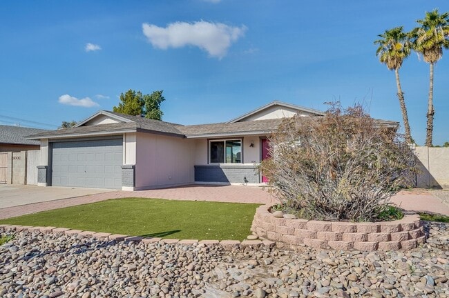 Photo - 1804 W Nopal Dr