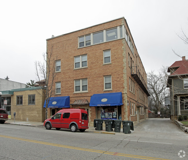 Monroe Manor - Monroe Manor Apartamentos