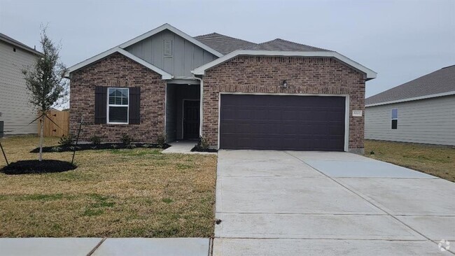 Building Photo - 5002 Highland Spgs Dr Rental