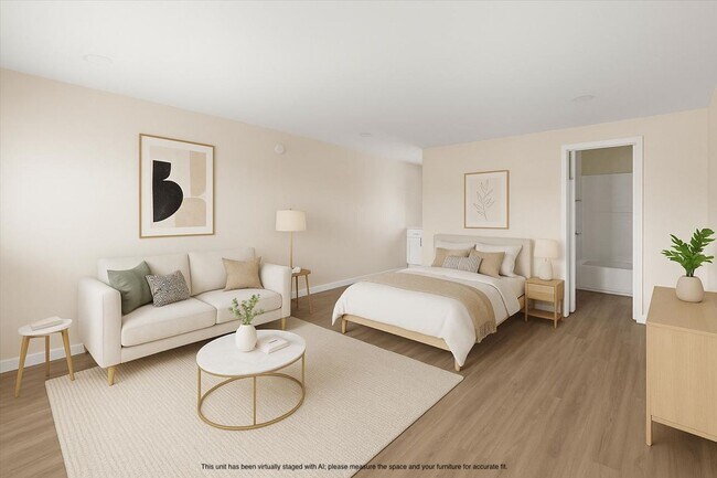 Photo - Tyler Arms Apartments - Riverside, CA