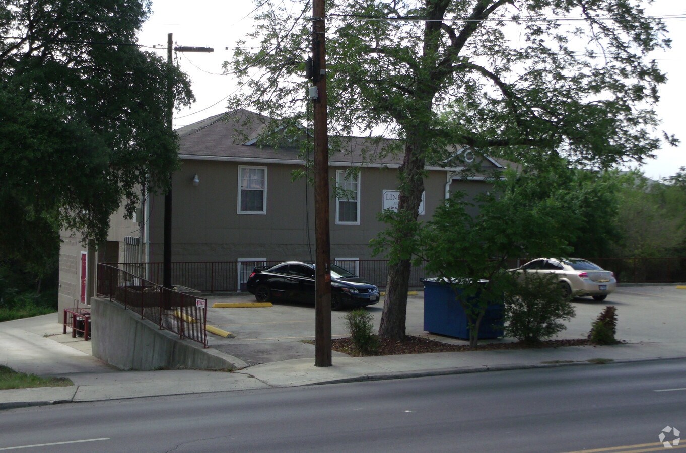 Photo - Linkwood Apartments