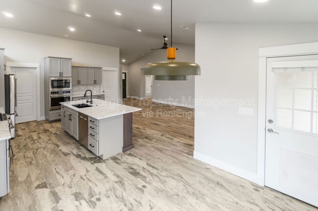 Photo - 6904 Jasper Dr