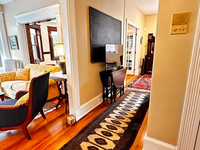 Photo - 24 Beaufort Rd