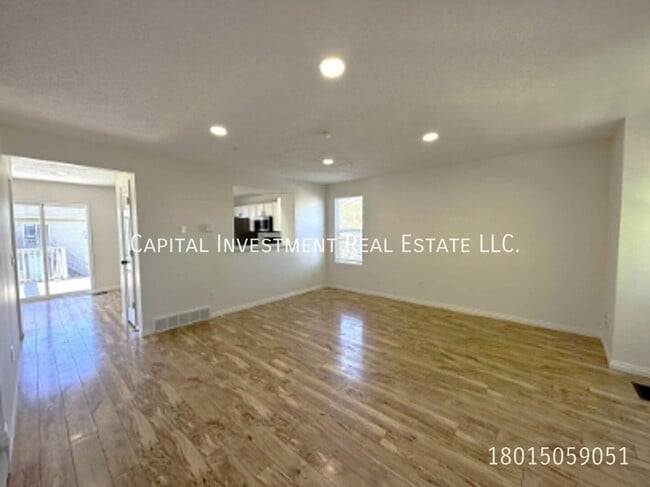 Photo - 2810 Keltic Ct