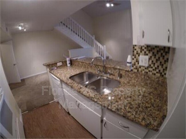 413 Fountainhead Cir Unit 231