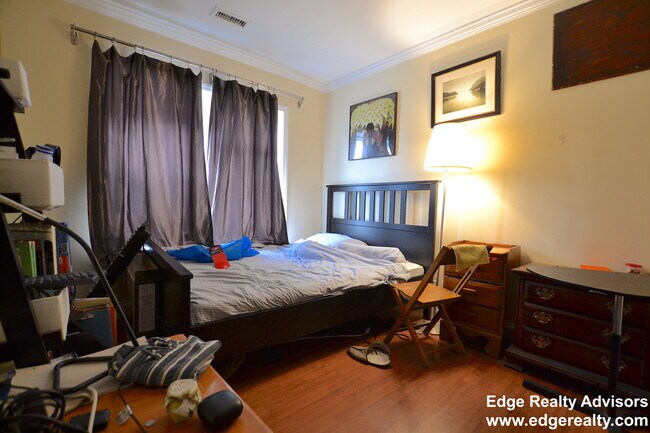 Photo - 136 Newton St Unit 3