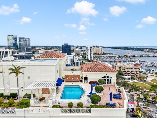 Photo - 201 S Narcissus Ave Unidad 806 Rental