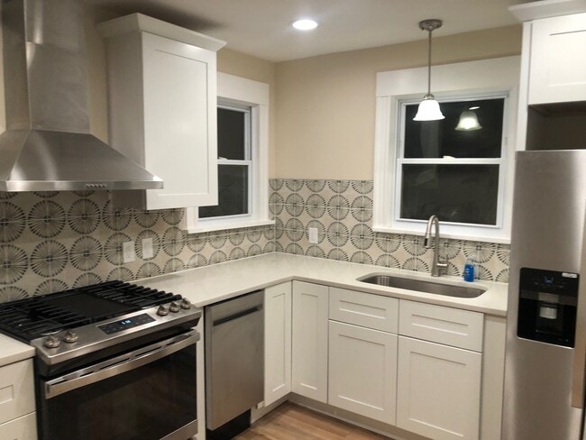 Kitchen - 16 Lauriston St Unit 2nd floor