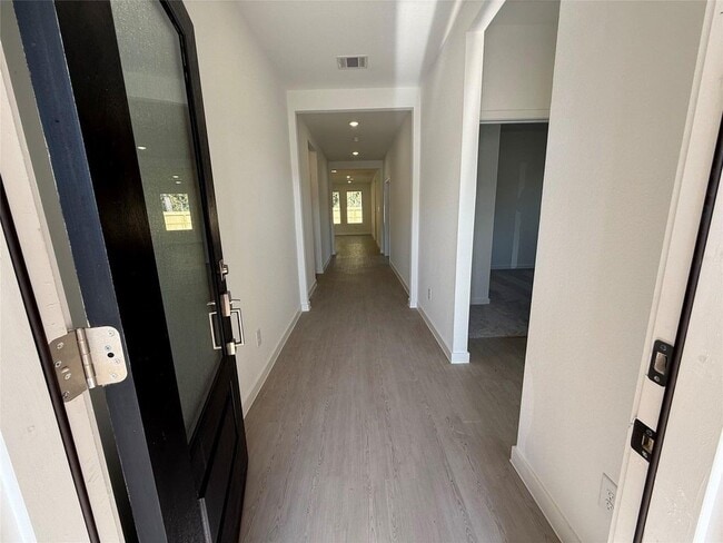 Photo - 3032 Waterwood Pass Dr